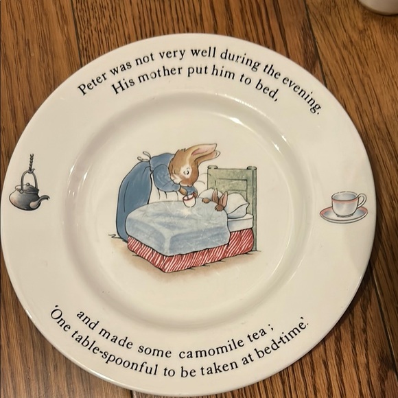 Wedgwood Peter Rabbit Kids Dinnerware Set - White and Multicolor - Picture 2 of 11